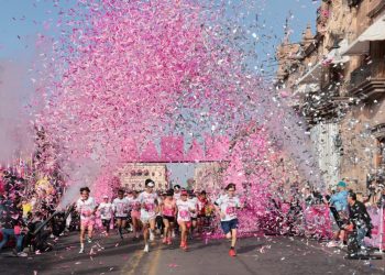 Pinktate de Rosa, pinta de color y amor el centro de Morelia