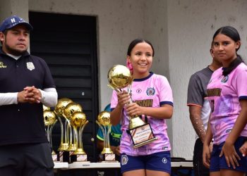 UMSNH se corona en el segundo lugar del Torneo de Verano de la Liga Municipal