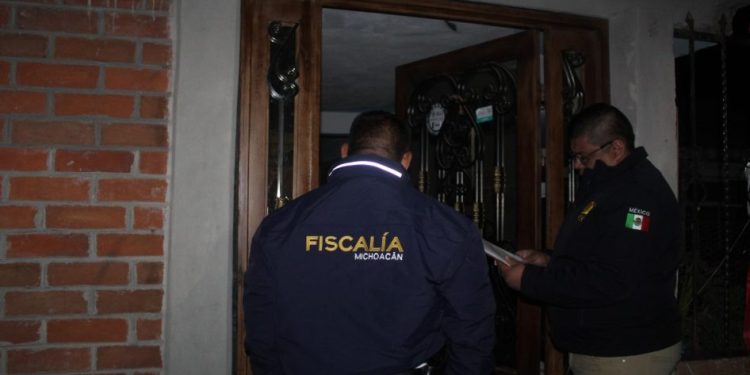 Rescata FGE a canino víctima de maltrato en Maravatío