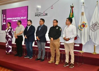 Gobierno estatal equipa a guardias civiles, policías municipales y autogobiernos