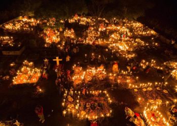 Noche de Muertos en Michoacán, una celebración única en el mundo: Sectur