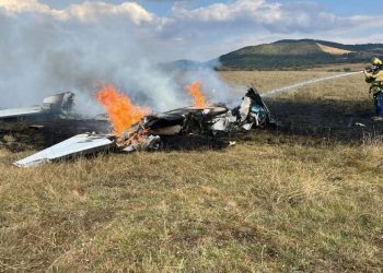 Cae avioneta en municipio de Purépero, reportan 5 personas lesionadas