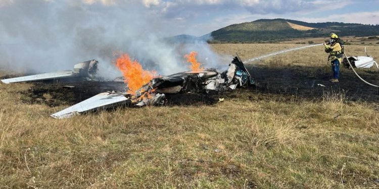 Cae avioneta en municipio de Purépero, reportan 5 personas lesionadas