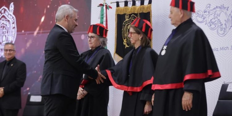 Reconoce Bedolla aportación de galardonados con doctorado honoris causa por la UMSNH