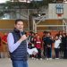 Alfonso Martínez lleva agua a planteles educativos, al oriente de Morelia