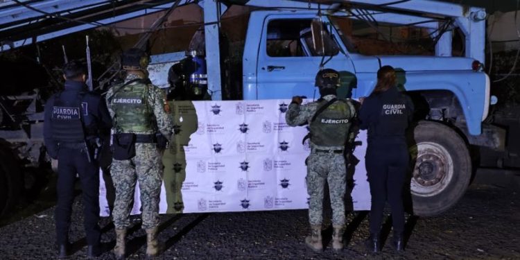 SSP asegura 10 vehículos y cartuchos de alto calibre en Hidalgo