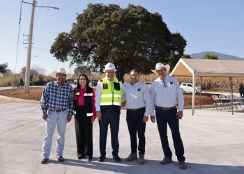 Supervisa Bedolla avance de obras en Villas del Pedregal; se invierten 100 mdp