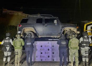SSP asegura 3 camionetas robadas, 2 rifles y más de mil 600 municiones en Zinapécuaro