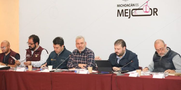 Bedolla y Segob se reúnen con comunidades de autogobierno para construcción del Plan Michoacán