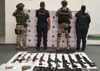 Fuerzas estatales y federales aseguran ametralladora y 11 fusiles en Huetamo: SSP