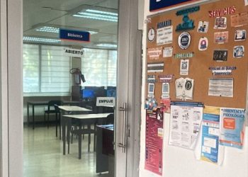 Biblioteca de Idiomas de la UMSNH se relanza; obtiene Certificado de Calidad ISO 9001:2015