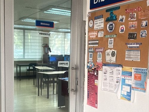 Biblioteca de Idiomas de la UMSNH se relanza; obtiene Certificado de Calidad ISO 9001:2015