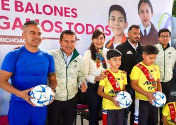 Más de un millón de estudiantes podrán participar en copa de fútbol nacional: Gabriela Molina