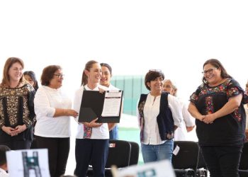 Entregar títulos de propiedad a 150 mil mujeres del campo, compromiso prioritario para el Gobierno de México