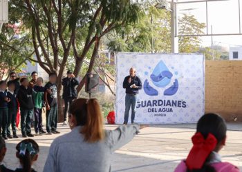 Adolfo Torres da la bienvenida a 250 nuevos ‘Guardianes del Agua’ en la Primaria Vasconcelos