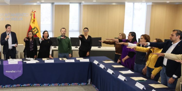 Alfonso Martínez instala Sistema Municipal para atender la violencia contra las mujeres