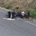 Muere motociclista y una mujer resulta herida en choque sobre la carretera Zacapu-Morelia