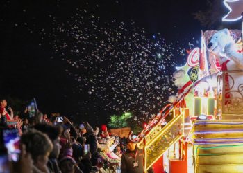 Más de 350 mil personas presenciaron la Caravana Coca-Cola