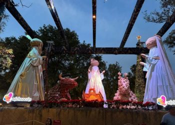 Este sábado arranca la Villa Navideña con pista de hielo y espectáculo de patinaje: Sectur