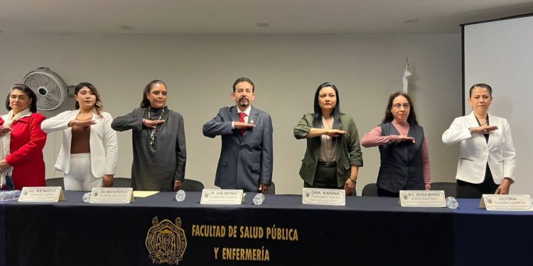 Destacan oportunidades en el campo laboral de estudiantes de la Licenciatura en Trabajo Social de la UMSNH