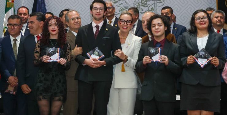 UMSNH no tiene competencia, programas educativos renovados y de calidad lo respaldan