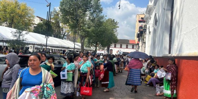 Inaugura Bedolla rehabilitación de 19 km de ciclovía tenencia Morelos-Tiripetío