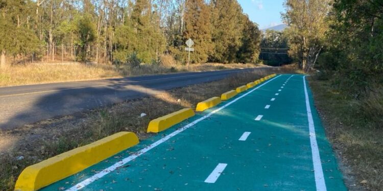 Ciclovía Morelia-Pátzcuaro, una nueva ruta de esparcimiento seguro: Rogelio Zarazúa