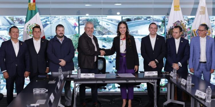 Michoacán y Guanajuato estrechan coordinación para reforzar la seguridad entre estados