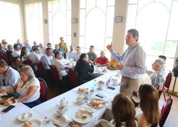 Apuesta Alfonso Martínez por recuperar valor de las familias, para construir la paz