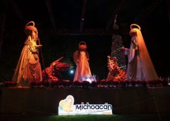 ¡Diversión al máximo con los juegos mecánicos en la Villa Navideña!: Sectur