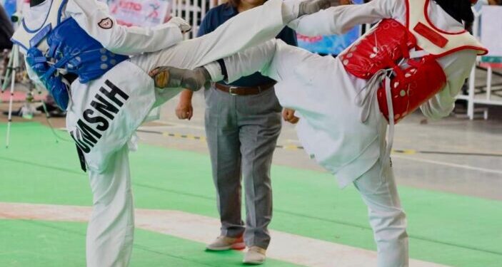 Taekwondoínes nicolaitas de talla mundial; estudiantes de la UMSNH compiten a nivel internacional