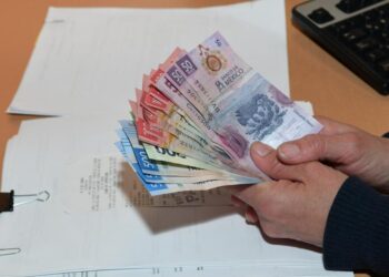 Aumento al salario mínimo entra en vigor este 1 de enero: Sedeco