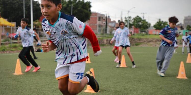 Escuelas de fútbol del DIF Morelia abren inscripciones