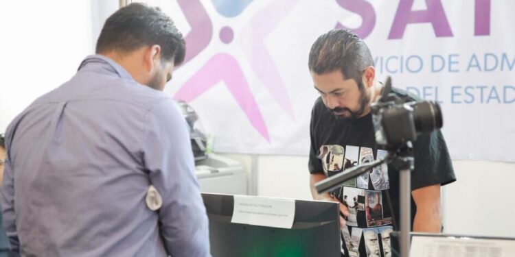 Últimos días para obtener 10 % de descuento en refrendo vehicular: Luis Navarro