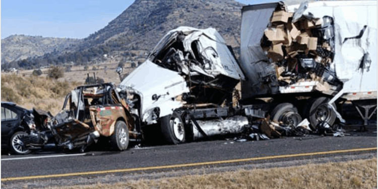 Carambola en la Autopista de Occidente cobra una vida y deja varios heridos