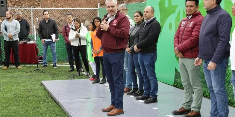 Inversión histórica de 94 mdp en deporte y prevención del delito en 41 municipios: Bedolla