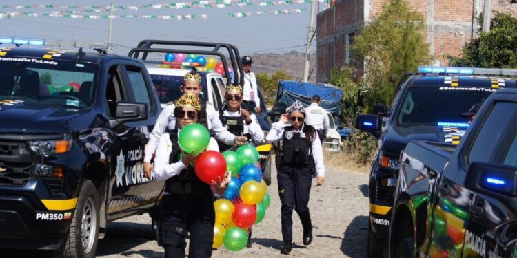 Policía Morelia lleva alegría de Reyes Magos a niñas y niños de Misión del Valle y Tenencia Morelos