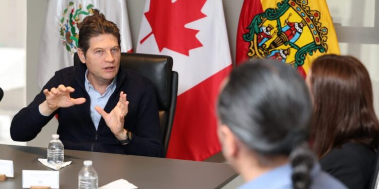 Alfonso Martínez comparte experiencia de Policía Morelia con Embajada de Canadá