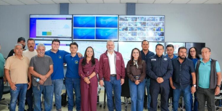 Vigilarán que choferes de Uruapan no usen el celular mientras conducen: Gladyz Butanda