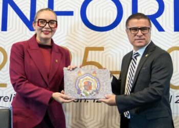 La Universidad Michoacana está firme, con rumbo y futuro sustentable: Yarabí Ávila