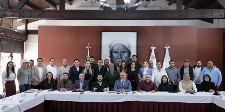 Bedolla y alcaldes de Morena refrendan alianza para el desarrollo de Michoacán