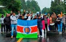 Bloqueos carreteros en el estado realizan comunidades indígenas y afrodescendientes