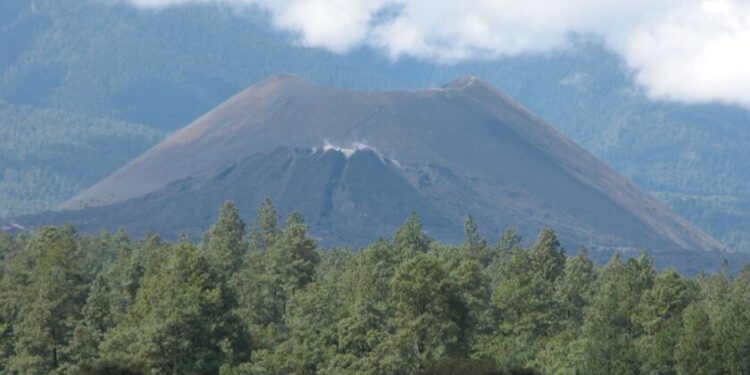 Volcán Paricutín y Janitzio, pilares de la nueva infraestructura turística en Michoacán: Sectur