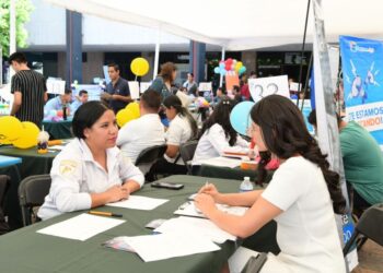 Más de 1,600 vacantes en la primera feria de empleo del Plan Michoacán: Sedeco