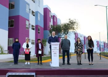 Hogares dignos para Michoacán; inicia Bedolla entrega de 82 mil viviendas