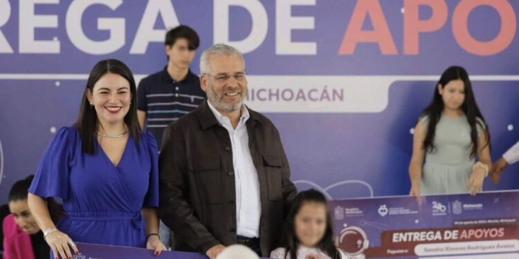 Permanente, programa de apoyo a niñas y niños con cáncer en Michoacán