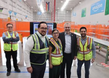 Michoacán se consolida como punto estratégico entre el puerto de Lázaro Cárdenas y EUA: Bedolla