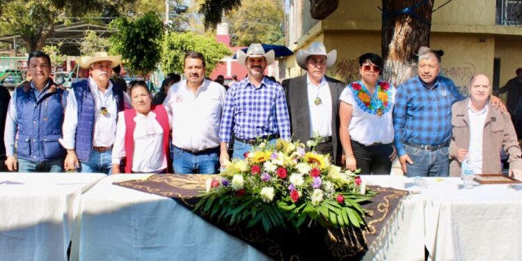 Celebra Yankel Benítez aniversario de Santiago Undameo