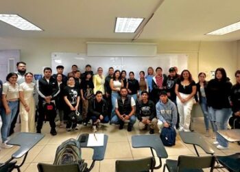 Capacítate y amplía tus oportunidades profesionales; registrate en las Microcredenciales de la UMSNH