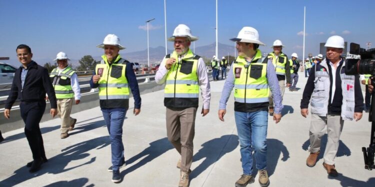 Puente norte del Paso Eréndira abrirá a la circulación antes de que termine febrero: Bedolla